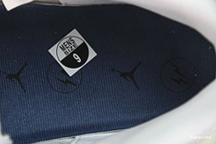 Hyperoad FRAGMENT 3 AIR WHITE BLACK JORDAN 0727
